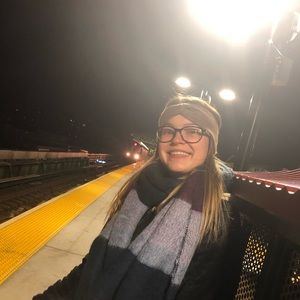 Meet your Posher, Giana